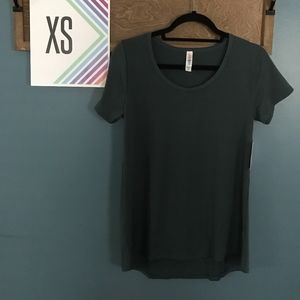 NWT Blue/Green XS LuLaRoe Classic T